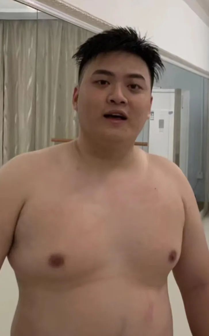 216斤参加前女友的婚礼哭成泪人，3个月减肥近百斤，你若无伤岁月无恙