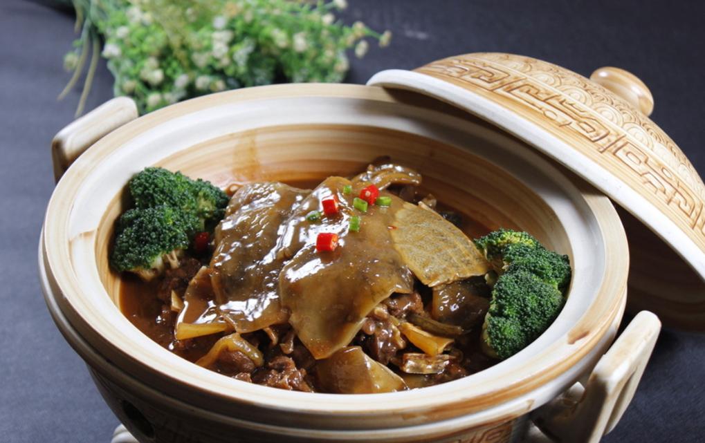 正宗湘菜红煨甲鱼酱料,红煨甲鱼的湘菜正宗图片