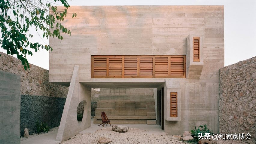 自然纯粹的清水混凝土住宅，用当代手法沉淀玛雅文化