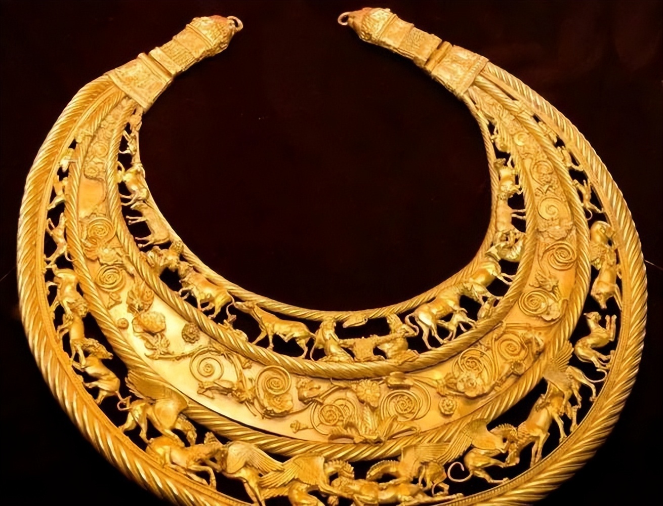 黄金冶炼的主要工艺,黄金冶炼工艺流程设计