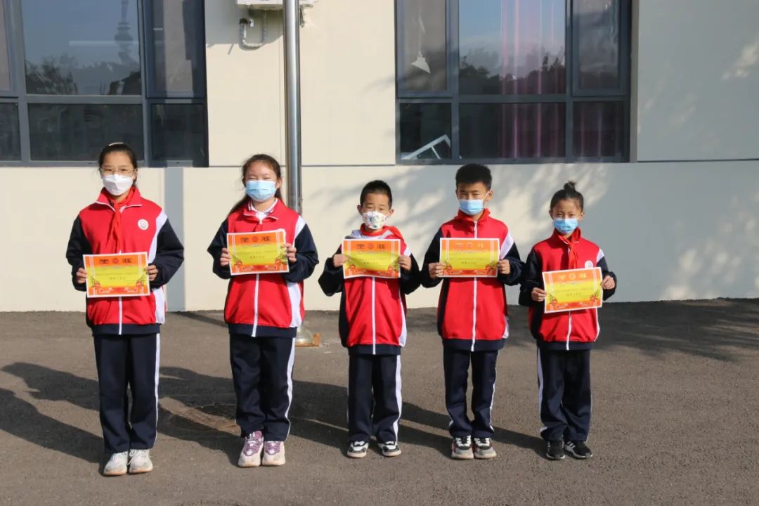 做文明学生主题升旗仪式美篇,美丽校园升旗仪式