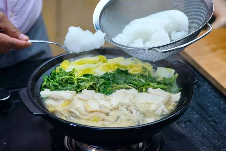 每天吃一个鸡蛋对胆固醇有好处吗,每天吃一个鸡蛋能影响胆固醇高吗