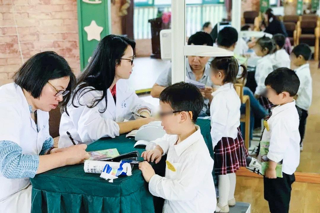 西安哪个医院治疗儿童抽动症,西安治疗抽动症最好的医院