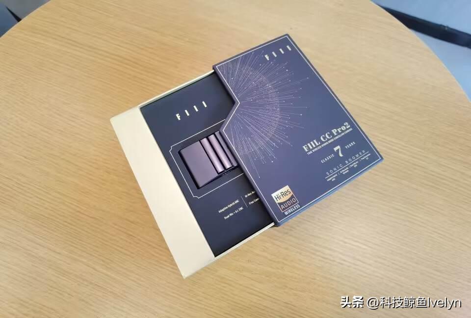 FIILCCPRO2小金标耳机,fiilccpro2耳机测评