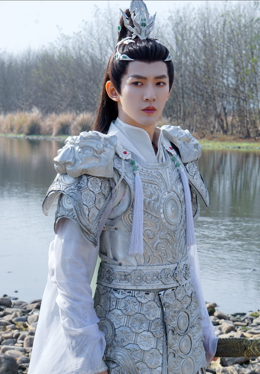 曝仙侠剧男星陪睡男人，婚后出轨与人发生关系，圈内人早习以为常