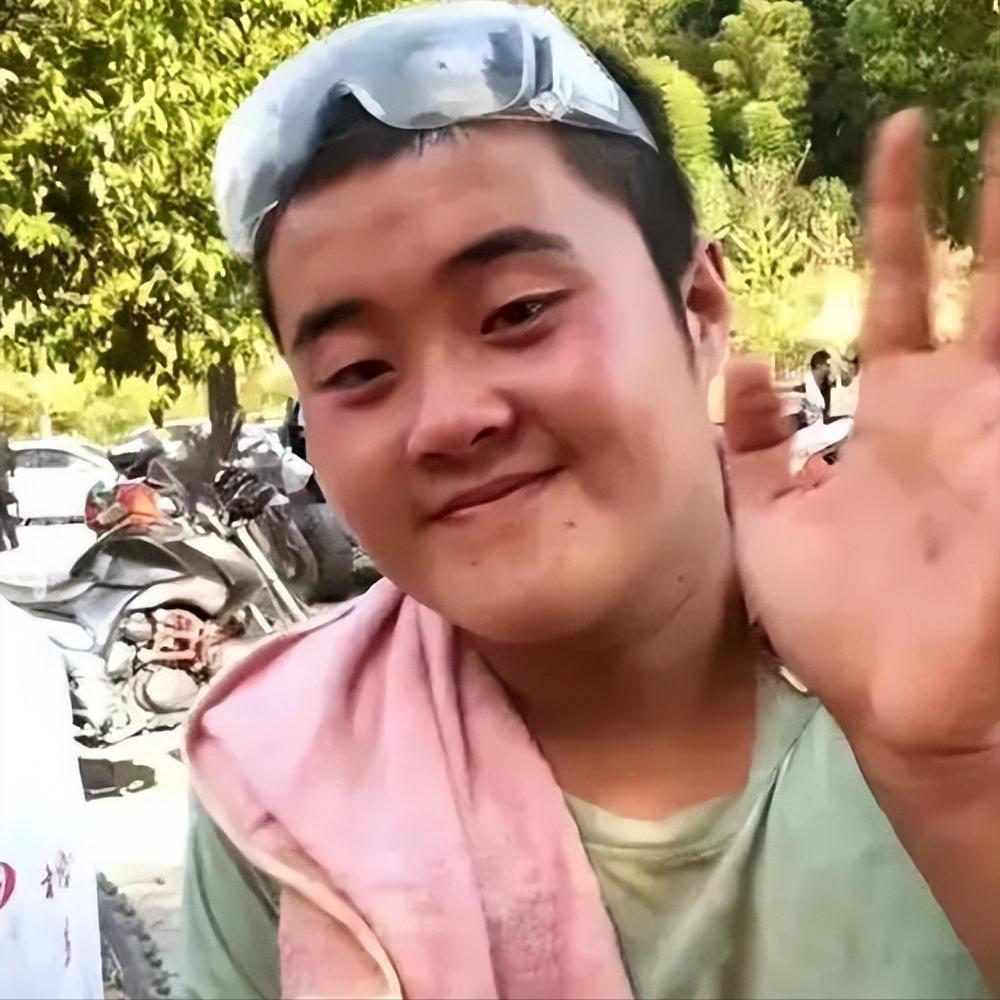 重庆龙麻子逆行者,重庆救火英雄龙麻子评论