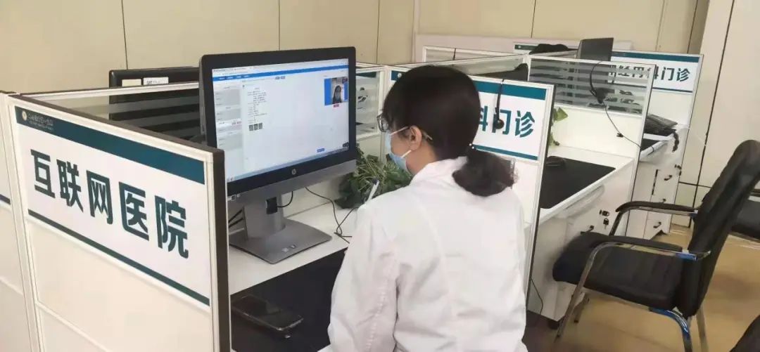 疫情防控记者探访核酸检测点,记者探访疫情救治定点医院