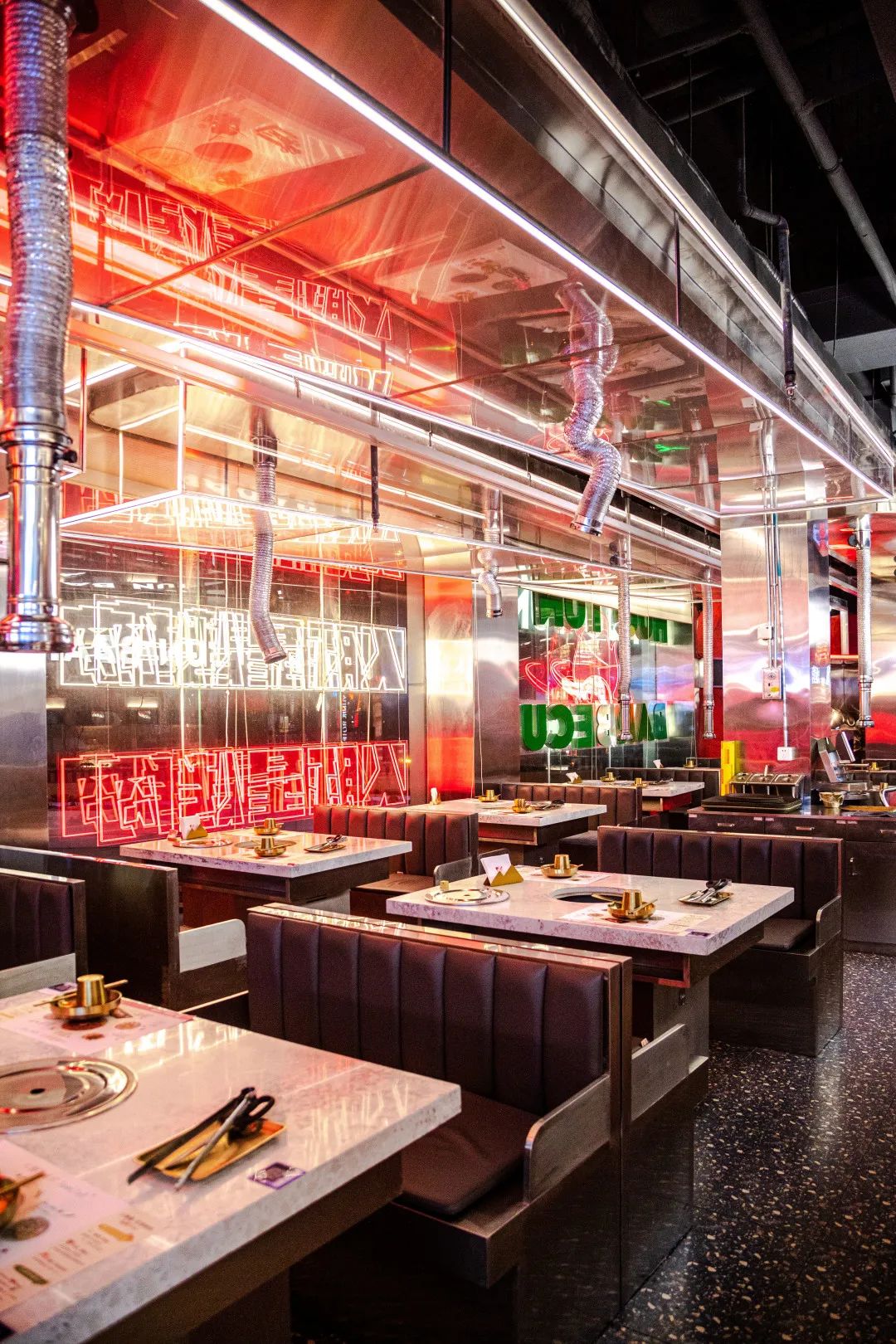 在太空中吃烤肉,上海太空舱烤肉