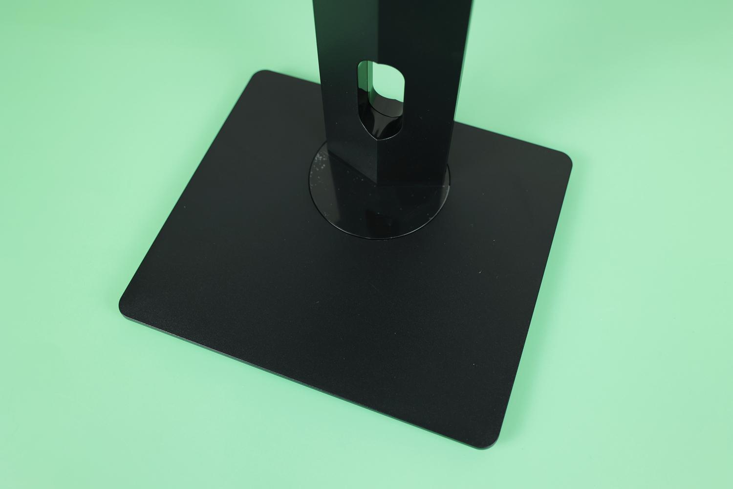 梦想家m242fg显示器怎么样,梦想家27寸2k显示器推荐