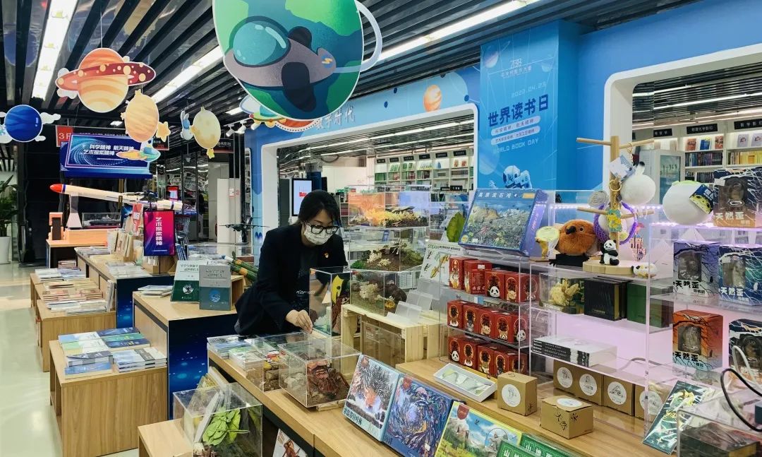 剧透第二波，再揭秘40位摊主！他们说万物有趣不如你有趣！