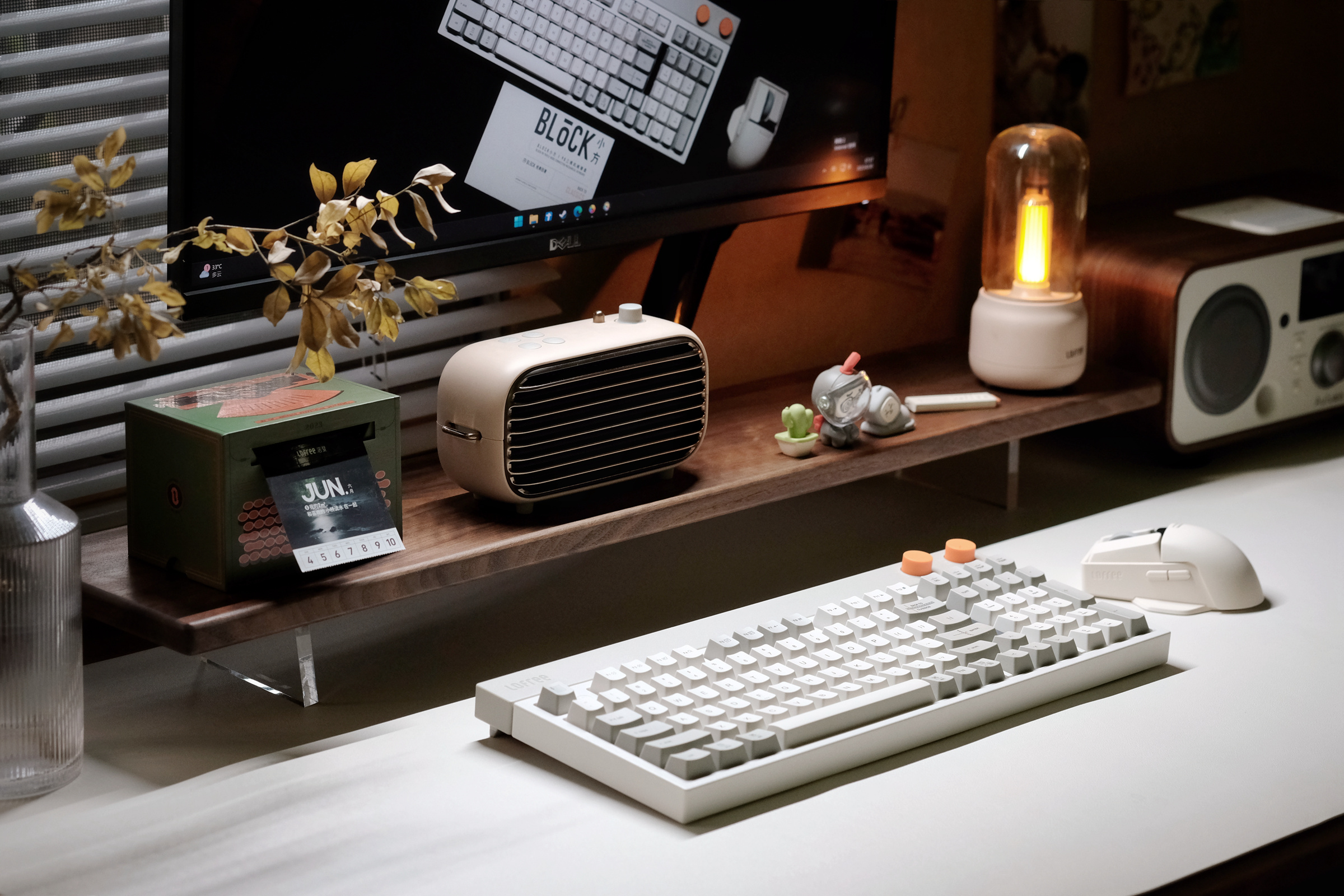 洛斐机械键盘开箱视频,洛斐键盘小方轴