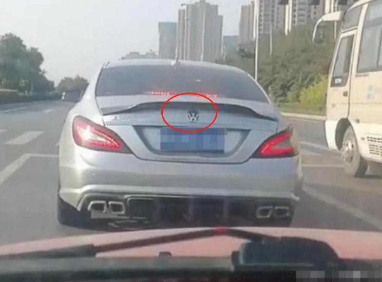 一辆大奔值多少钱,大奔车头上的标志多少钱