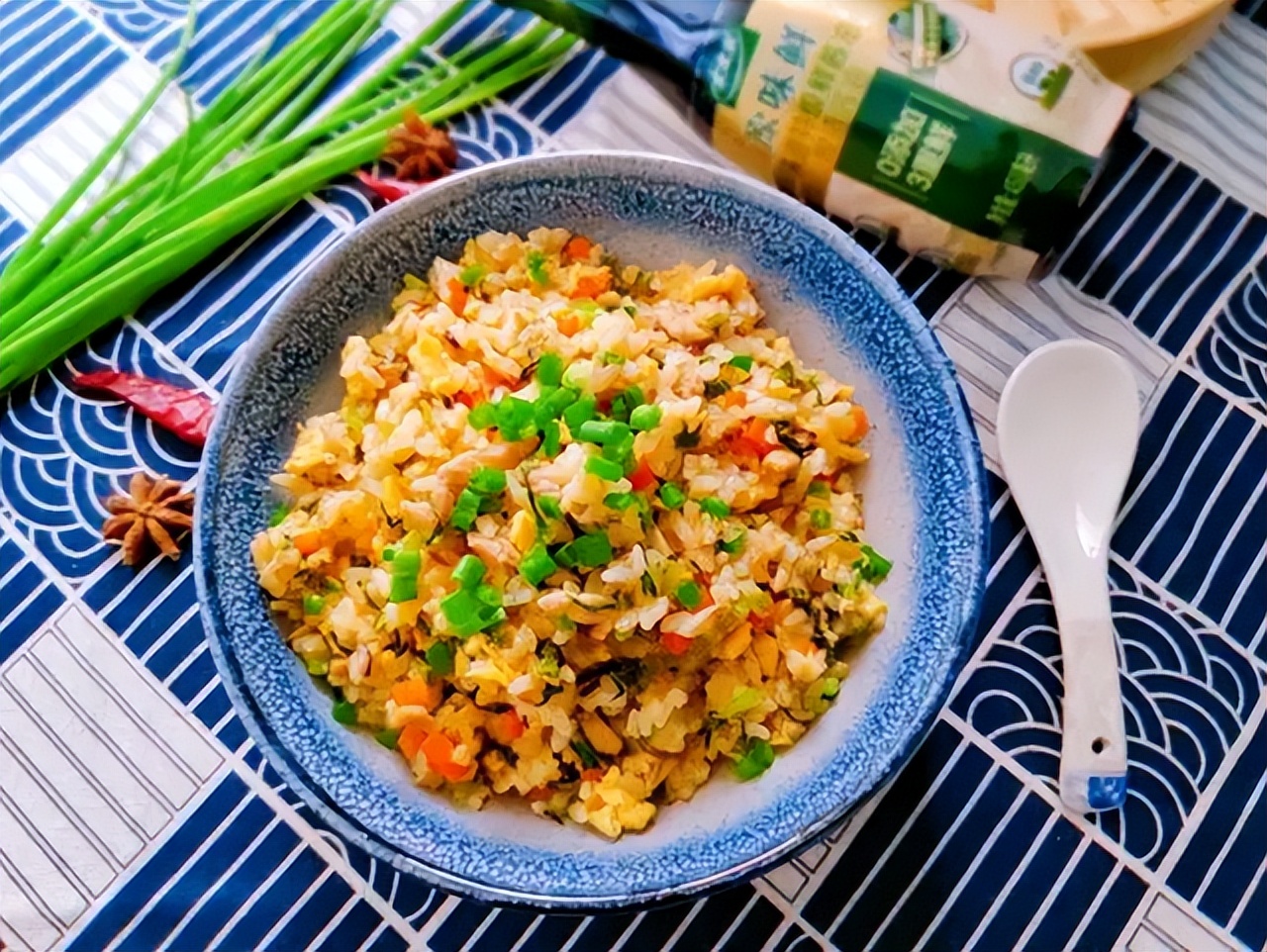 减肥不能碰“瓜子”吗？坦白说：不想腹部长赘肉，6种主食要忌口