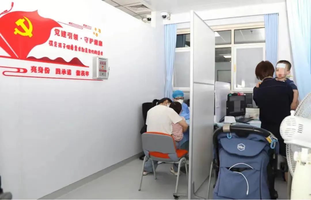 党建品牌社区爱心驿站,党建品牌关爱老人