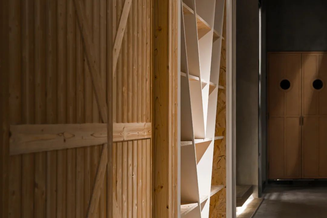 设计师王迪设计作品：烤肉店｜嗜烧肉