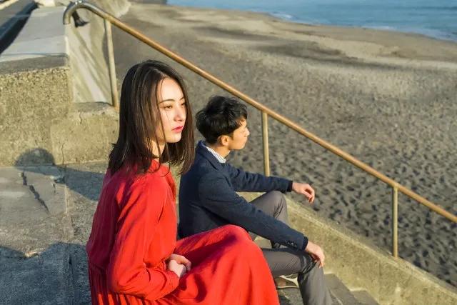 男朋友爱你的几种表现,男朋友真心爱你的几种表现