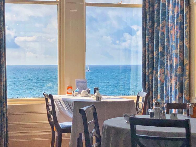 我准备好船票，现在带你漂向大西洋