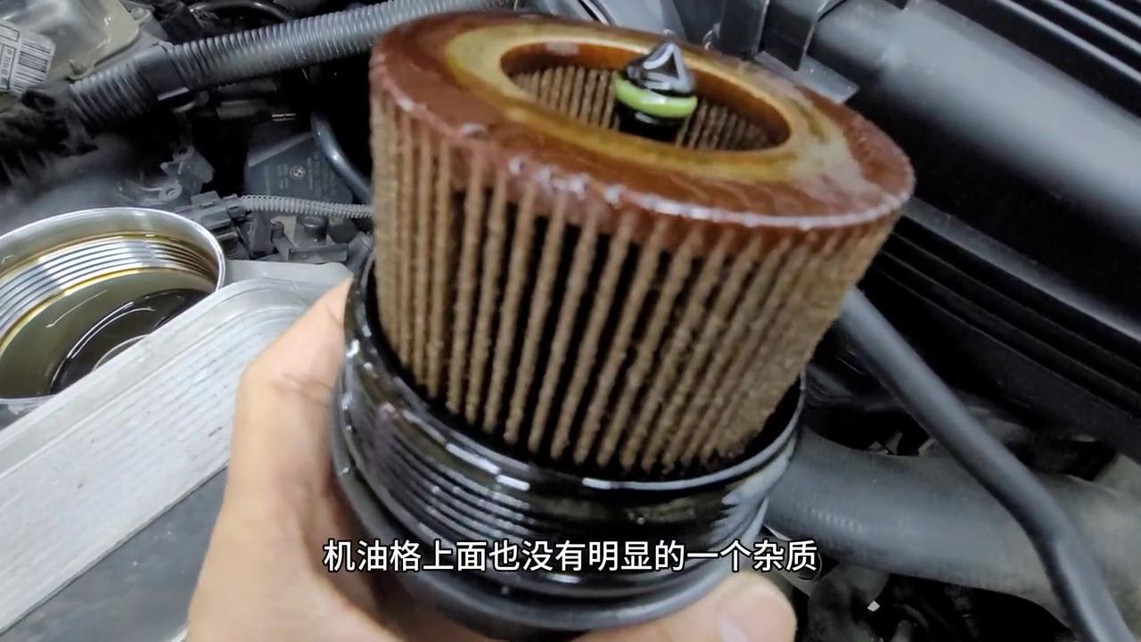 宝马x3机油压力过低并且有异响,宝马x3机油压力过低车子自动熄火