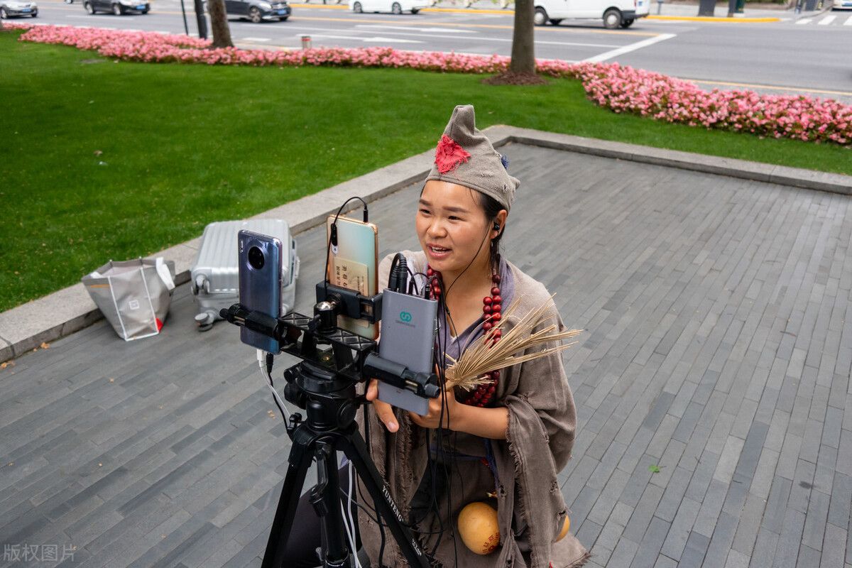 广州女主播推销隆胸,广州女主播推销隆胸产品