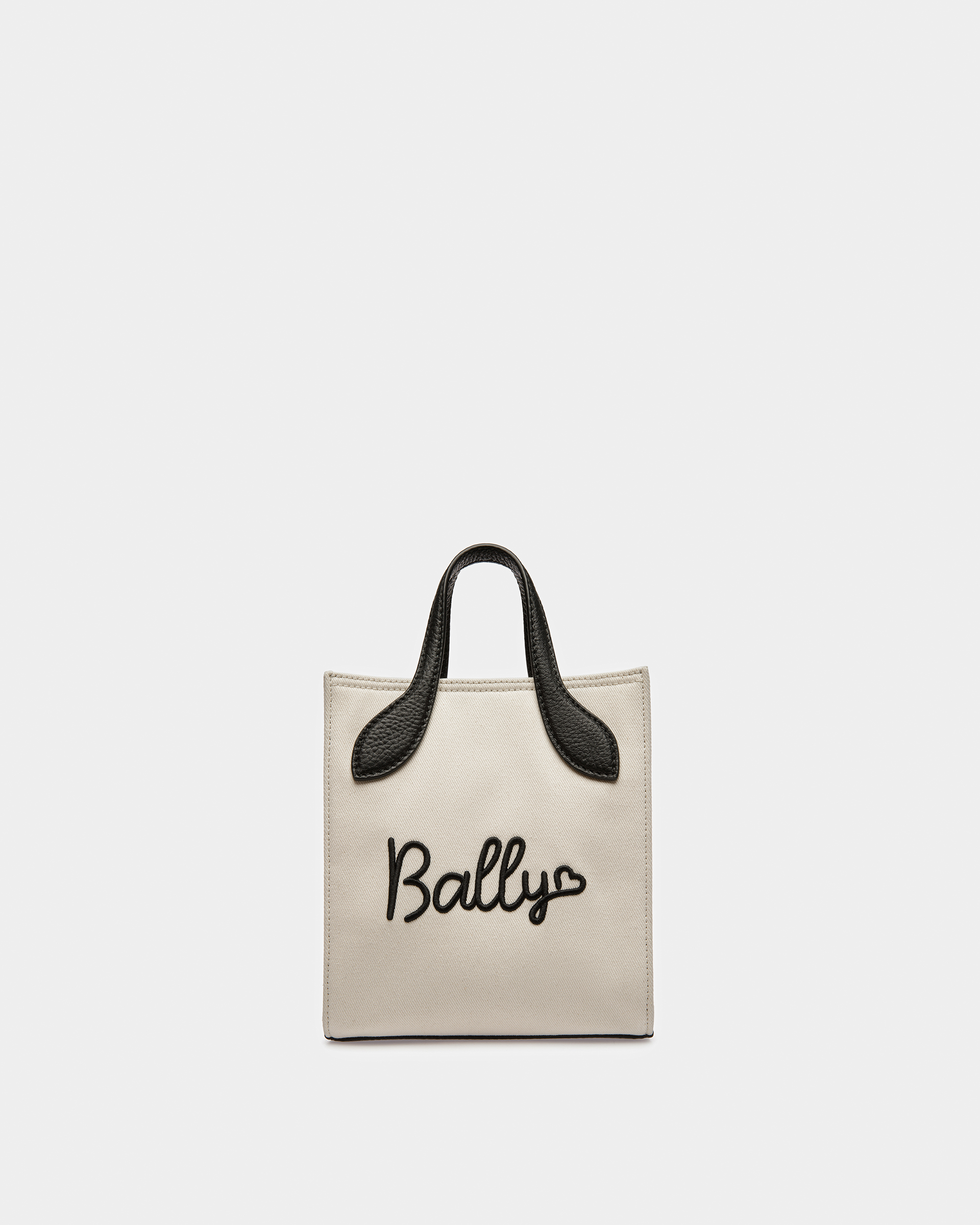 bally春季新品,bally最新走秀