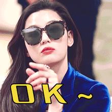 小孩耳朵里面有个硬硬东西怎么办,孩子耳朵里有个小东西能掏出来吗