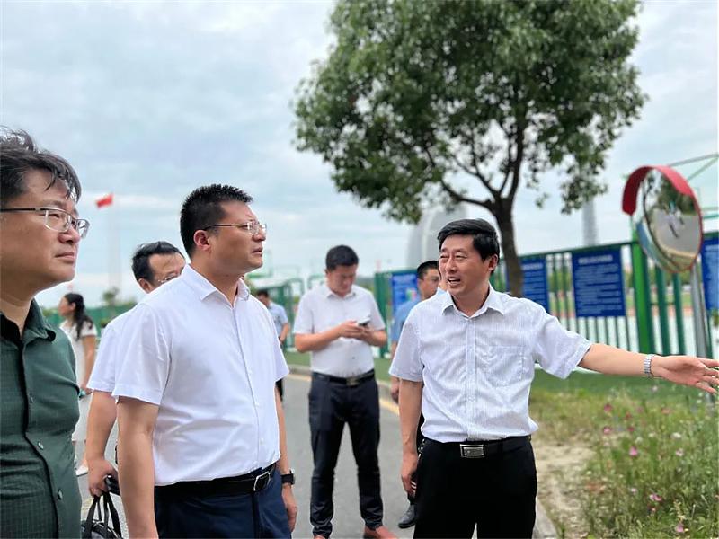 脚踏实地行稳致远,行稳致远砥砺前行