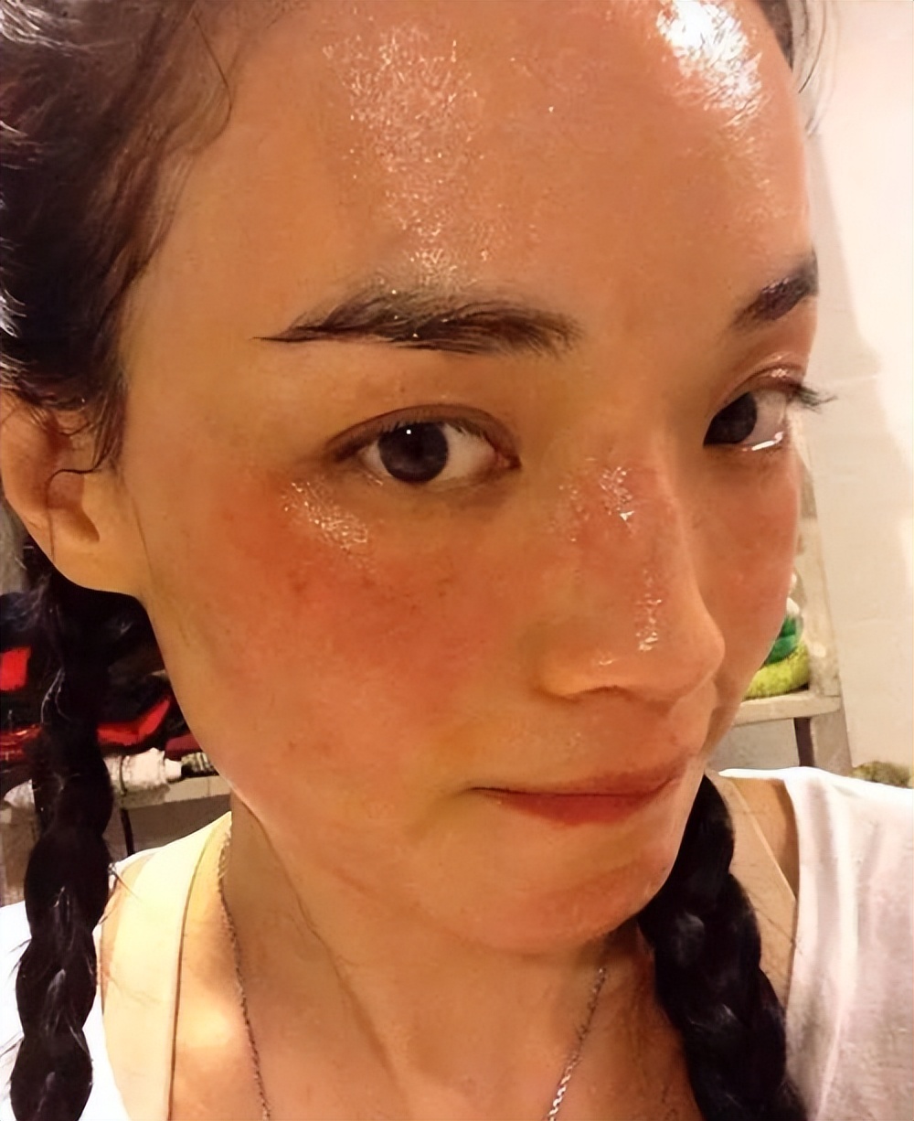 为什么明明敷了面膜，肌肤却越来越干？很可能是忽略了这个小细节