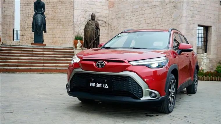 一分钟带你了解丰田锋兰达,试驾丰田全新锋兰达