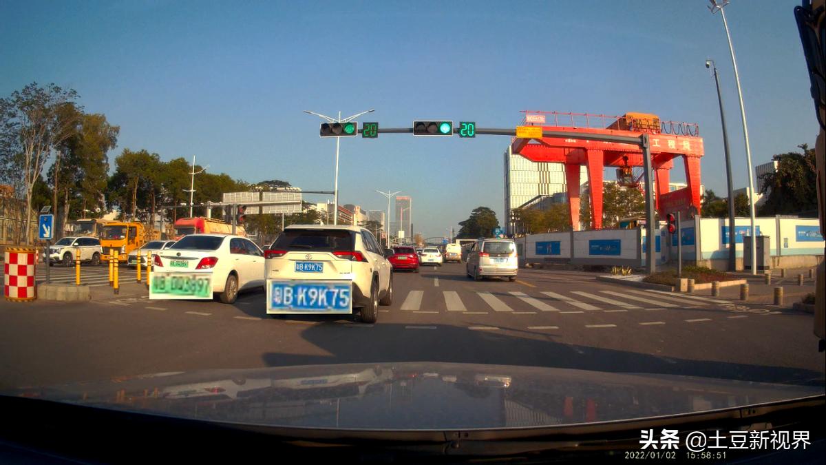 长安cs35plus行车记录仪什么品牌,红旗hs5用什么品牌的行车记录仪好