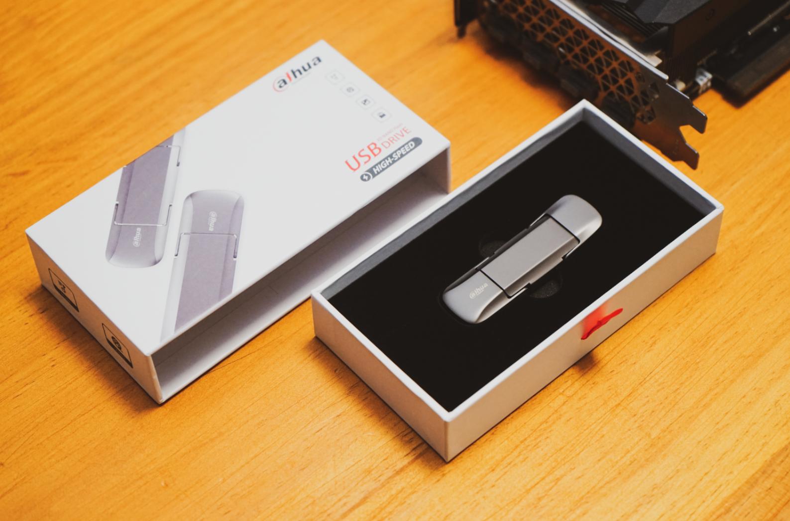 为什么大华809拷贝速度30多兆,大华s809支持win7吗