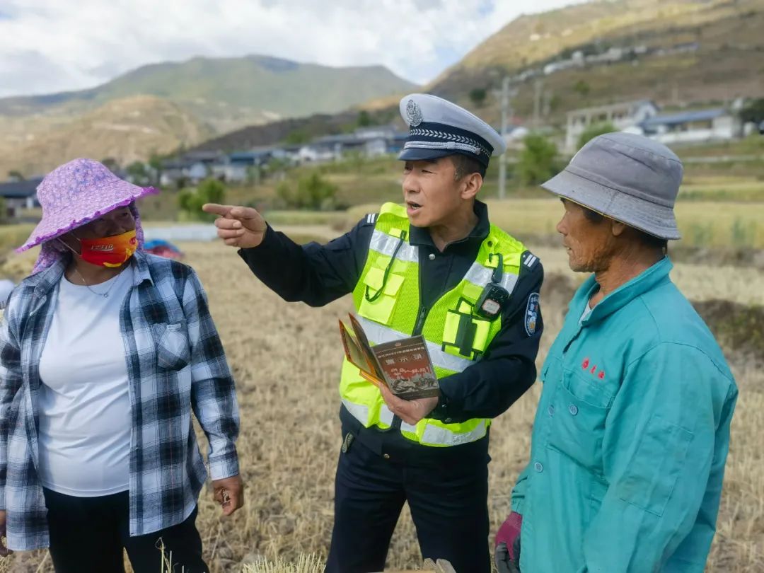 路通到哪里交通安全宣传就讲到哪里
