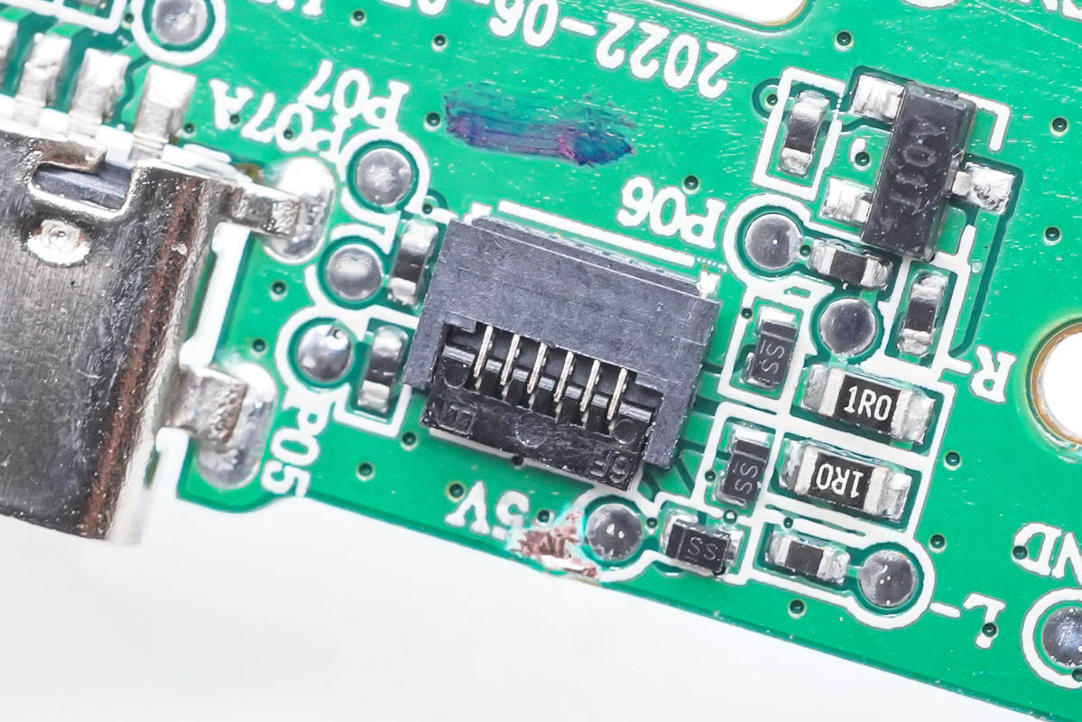 Hi-Res高解析音频认证，超长续航，FIILCCPro2真无线降噪耳机拆解