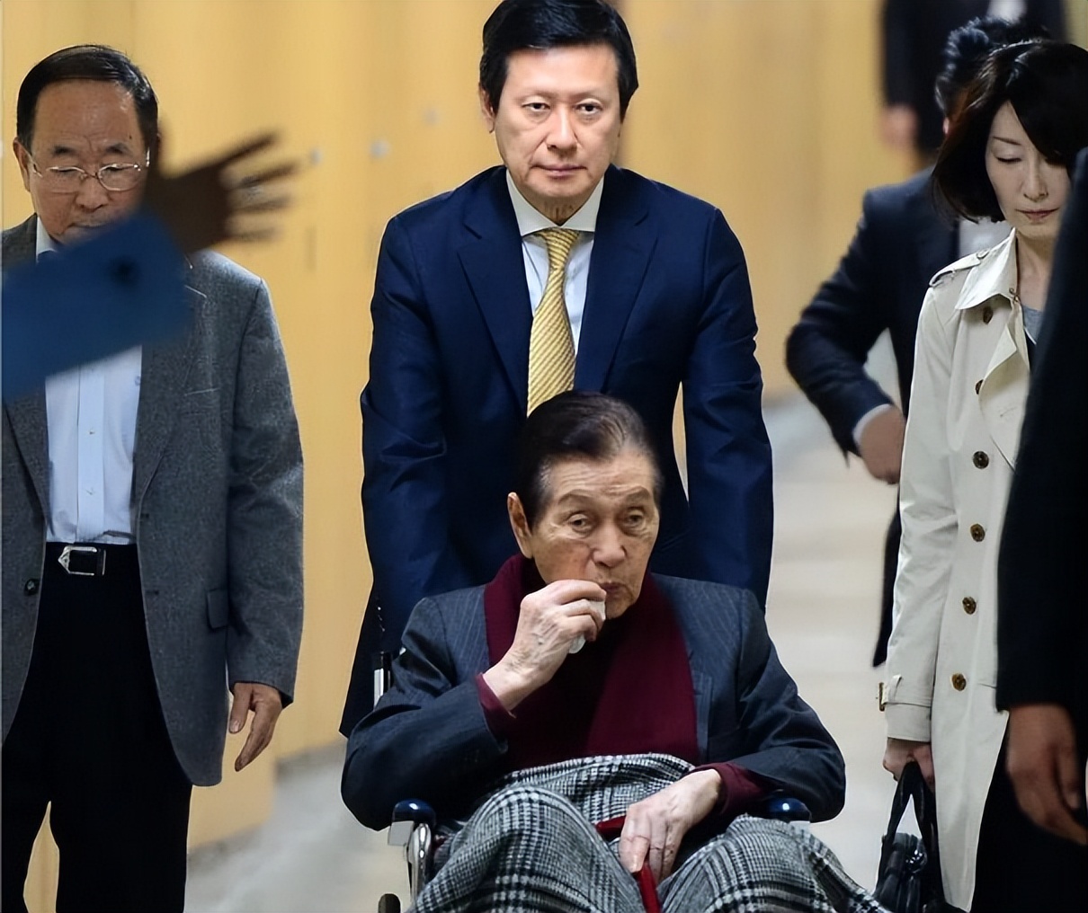 乐天受审,乐天创始人获刑4年