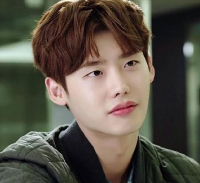 脸型和发型的搭配视频教学,脸型和发型怎么搭配好看