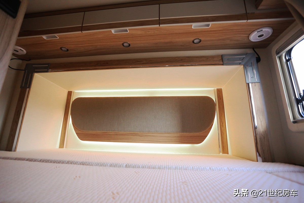 家用大空间6座推荐,适合家用的两厢大空间