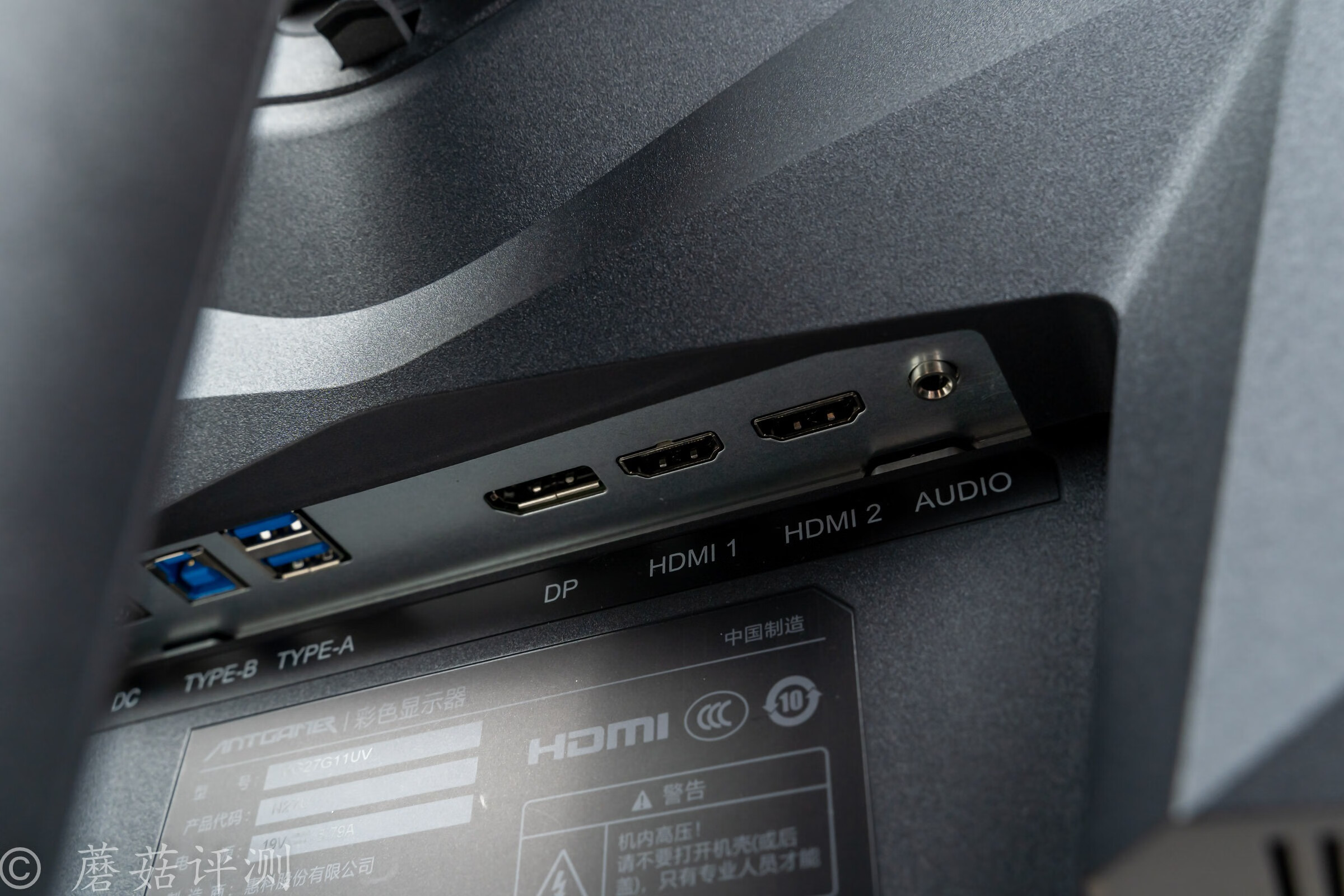 高性价比4K显示器，蚂蚁电竞27英寸NanoIPS4K160Hz显示器N27U评测