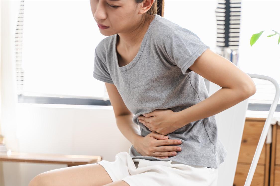 肠胃不好的人喝红茶还是喝绿茶,肠胃不好的人喝咖啡好吗