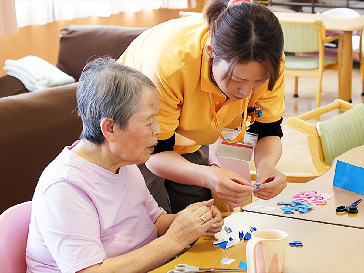 是老人店？是药店？还是便利店？一文看懂日本最强连锁药店Welcia