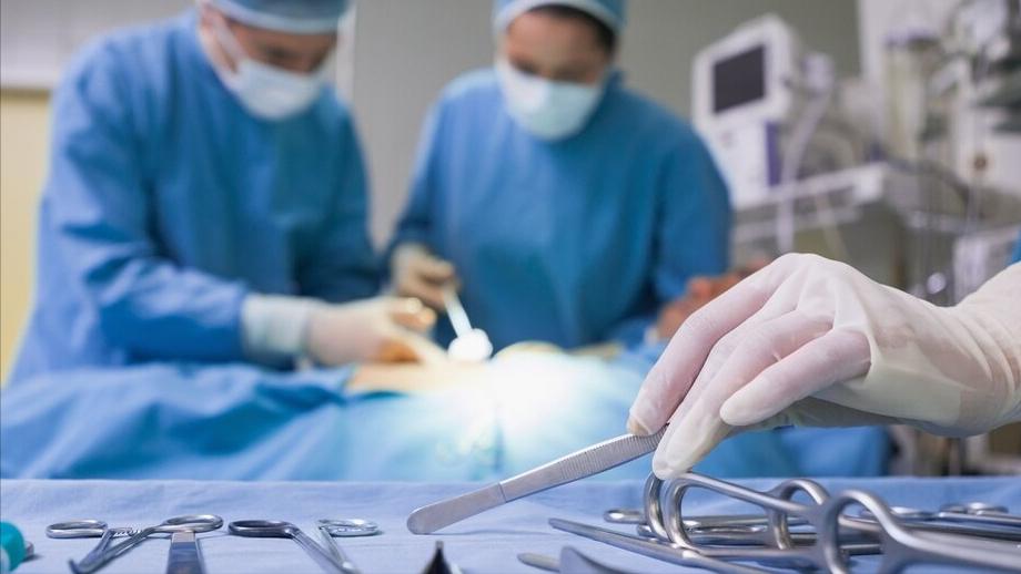 子宫内膜偏厚中医怎么治,绝经子宫内膜厚癌变几率大吗