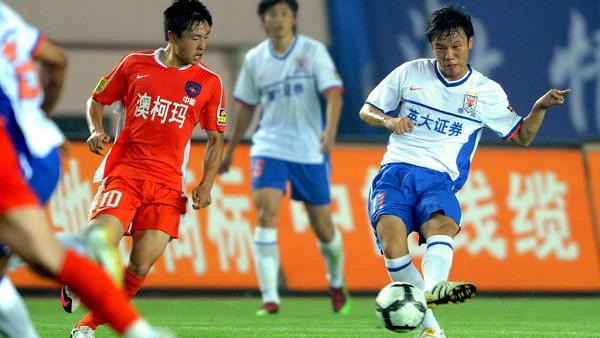 中超泰山队夺冠合集,中超山东泰山队2018年比赛集锦