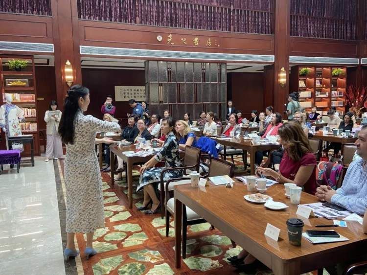 长宁这位兼职教师获得全国“百姓学习之星”荣誉称号！