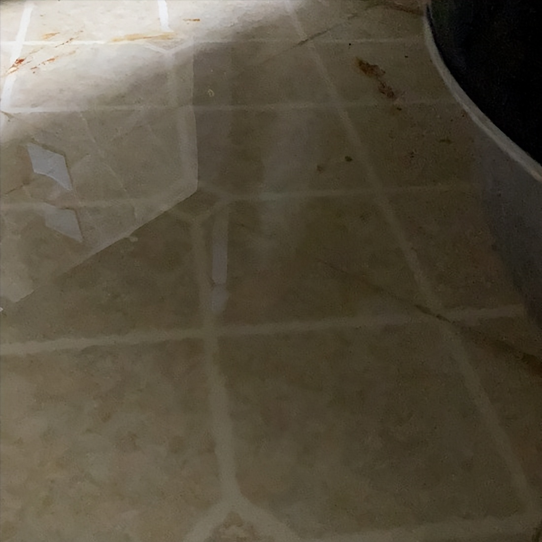 卫生间漏水有什么好办法维修,卫生间漏水的最简单修理方法