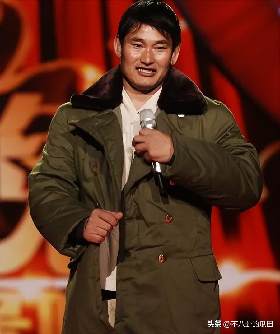 刀郎与阿宝演唱会,草根歌手阿宝如今怎样了