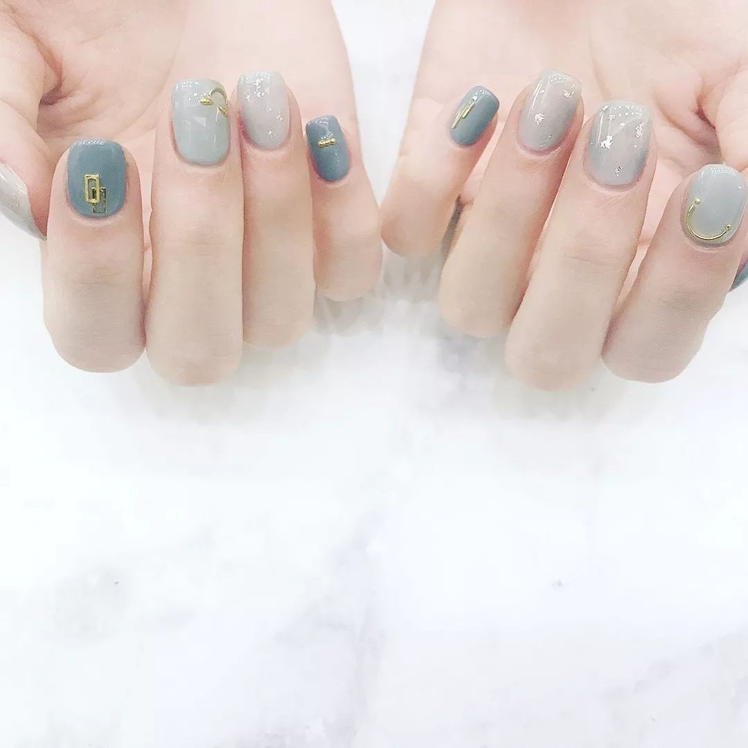 简单又纯又欲的美甲图文,不俗气简单又好看的美甲