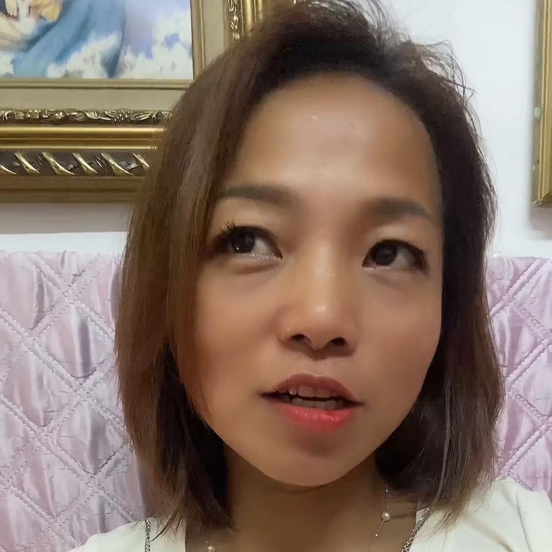 如果你遇到暑假的陌生人出来找工作，你会陪她们一起找房子...