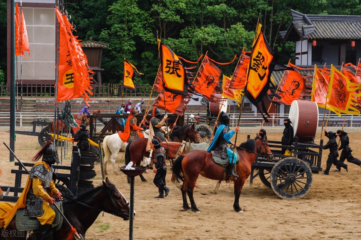 最经典的穿越三国小说推荐,十大经典穿越三国完本小说