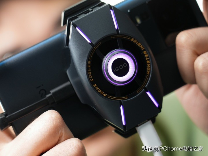 iqoo极风散热背夹2pro评测,iqoo散热背夹2pro和平精英测评