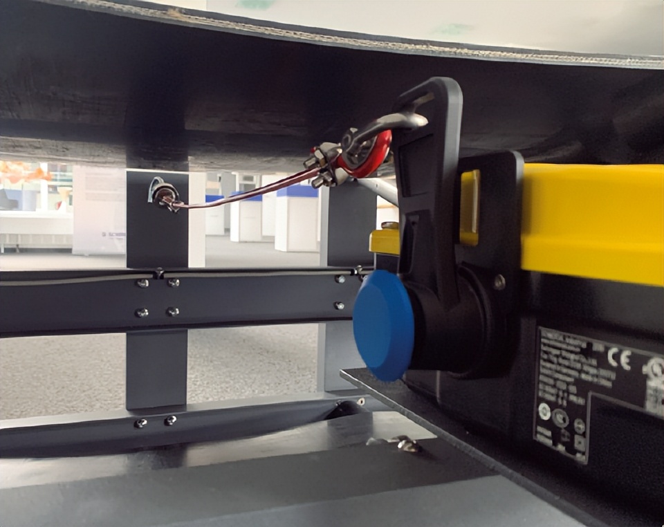 schmersal安全继电器怎样接线,schmersal安全继电器使用说明