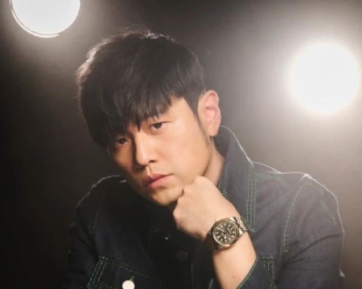 快手2022复盘：22个账号涨粉超千万，10个账号全年带货GMV破20亿