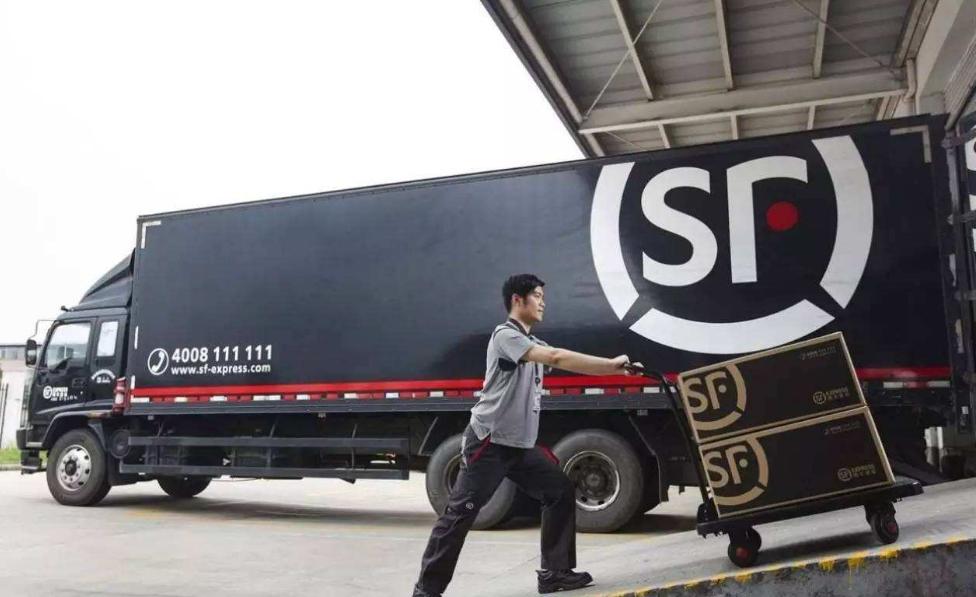 顺丰快递员送丢件了需要赔多少,顺丰弄丢快递赔偿要多长时间